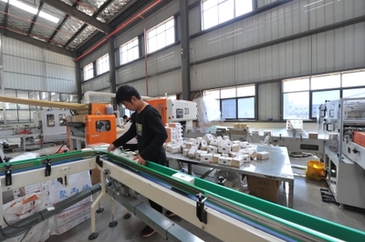 寻甸产业园区昆和公司新品“多多笑”引领塑料薄膜市场新风潮